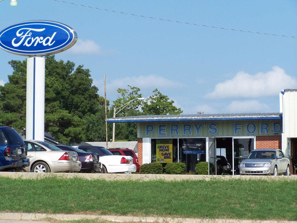 100_2977 perrys ford It looks like my Wife's, sister's hus… Flickr