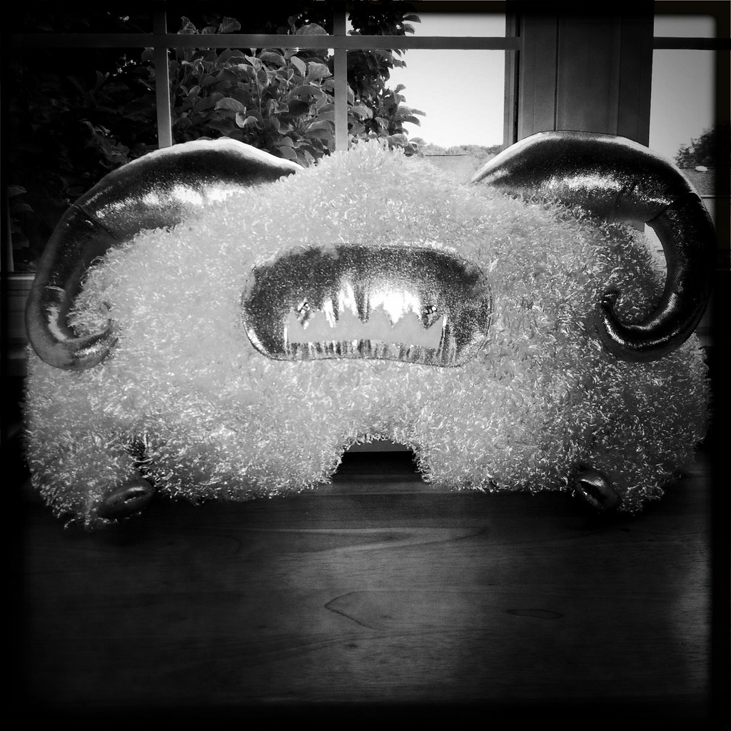 yeti A yeti made as a birthday present. Inspired by Eduard… Flickr