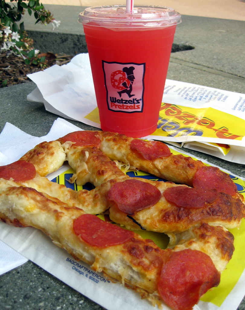 Wetzel's Pretzels Wild Cherry Lemonade and Pizza Twist Pre… Stacy