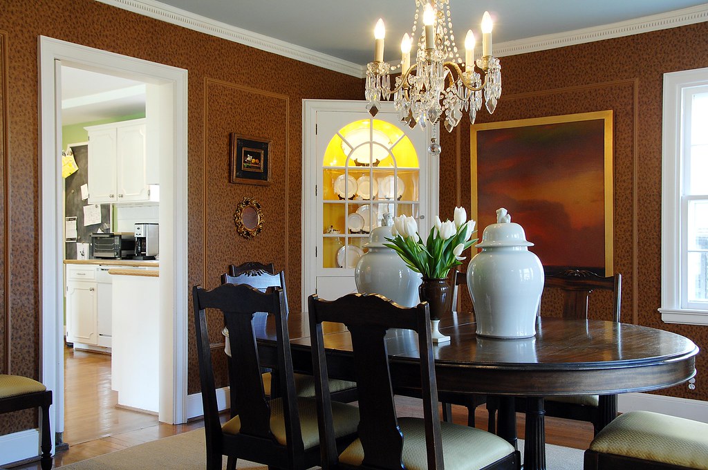 Dining Room "The dining room is papered in a Nina Campbell… Flickr