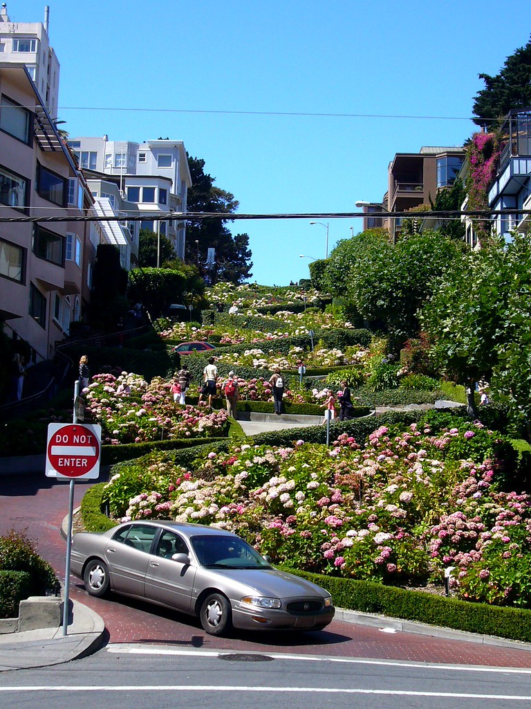 Beautiful winding road San Francisco, California, USA Flickr
