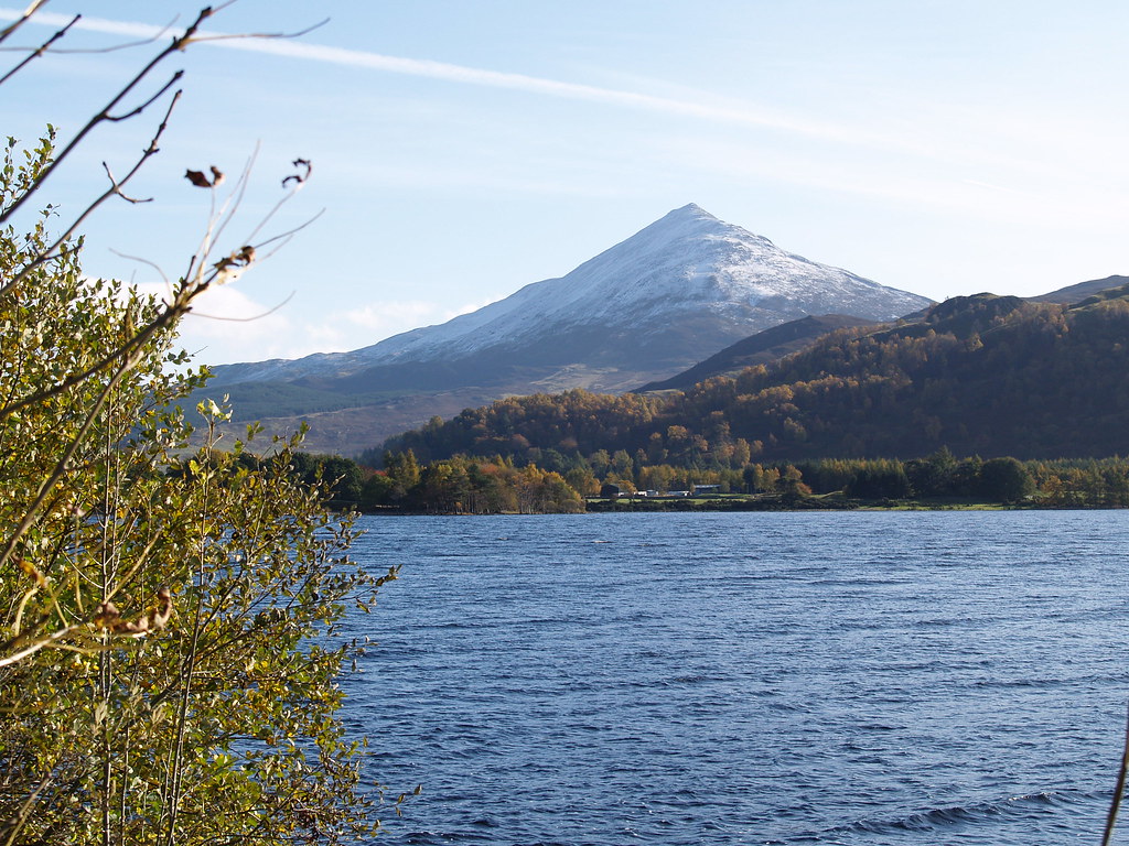 PA220988 Schiehallion from Kinloch Rannoch mel2008 Flickr
