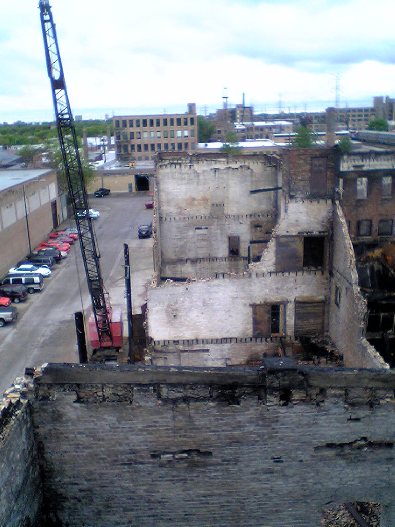 70516018 Burned down warehouse on Carroll Street, Chicago.… Flickr