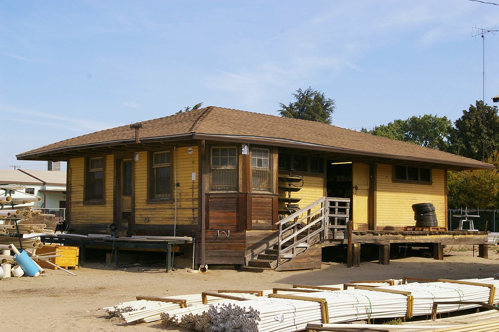 Ballico, CA train station Built by the San Francisco and S… Flickr