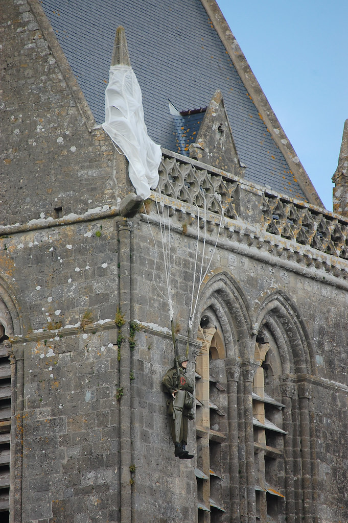 Ste MereEglise Archangel12 Flickr