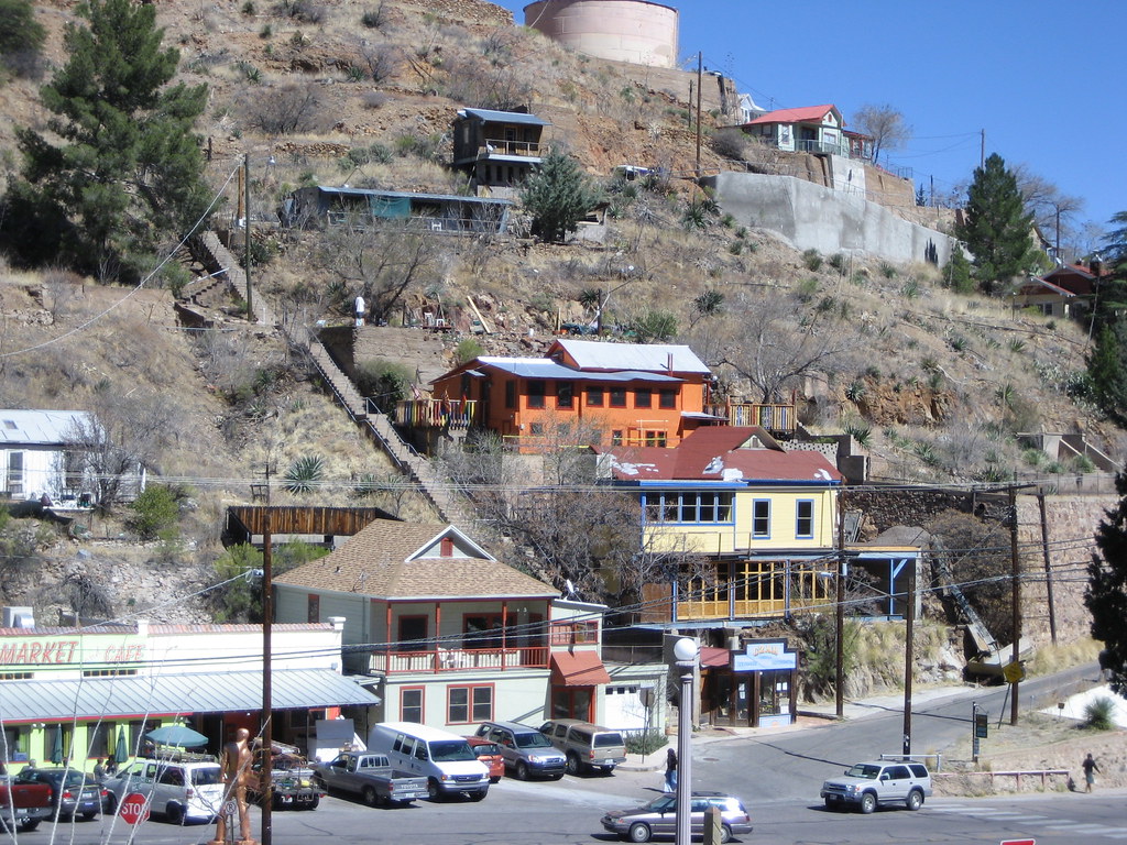 Bisbee candycolored houses Most of the buildings in Bisb… Flickr