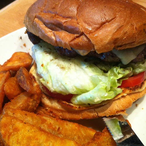 Classic Burger BJ's Restaurant & Brewhouse Spotted on Fo… Flickr