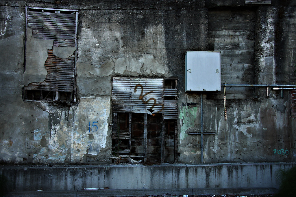 Urban Decay Urban decay in Anthony Huss Flickr