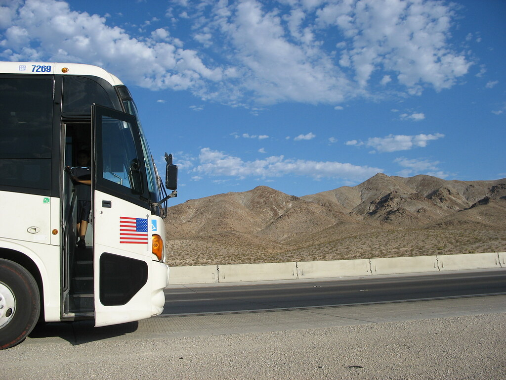 Bus broke down in the desert The bus broke down in the des… Flickr