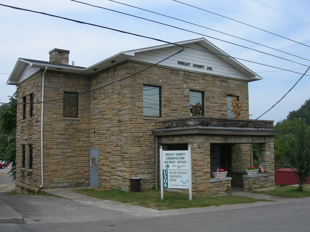 (Old) Owsley County Jail Booneville, Kentucky Jimmy Emerson, DVM