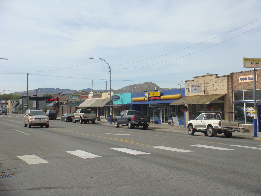 Downtown Tonasket Late September 2008 camping trip to Pear… Flickr