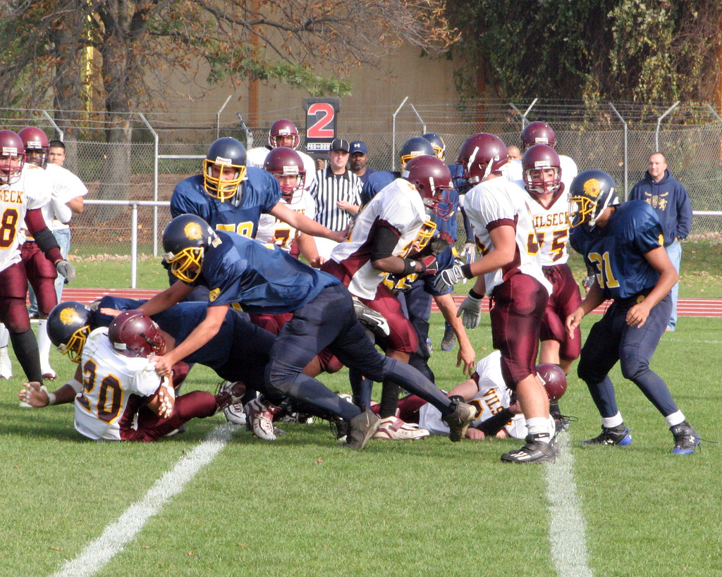 HHS The Heidelberg High School football team cl… Flickr