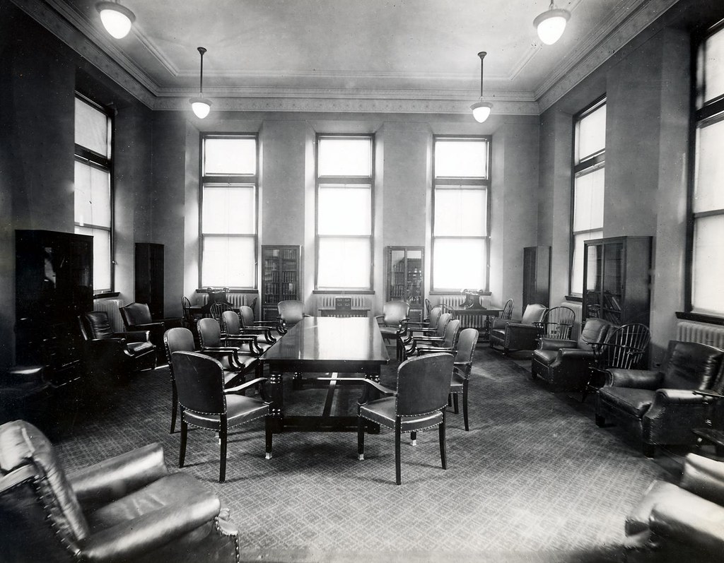 Library Rochester Dental Dispensary The library at the Roc… Flickr