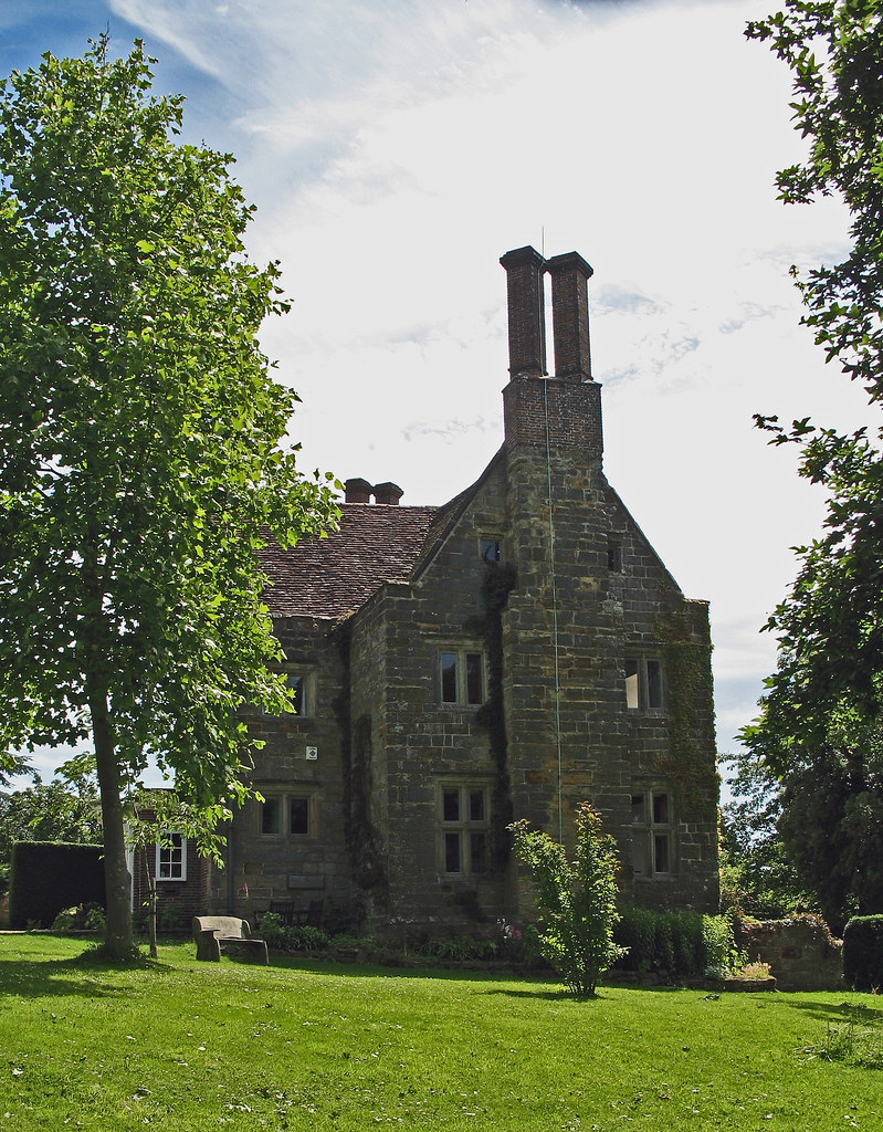 Penhurst Manor Penhurst Manor, seen against the light, in … Flickr