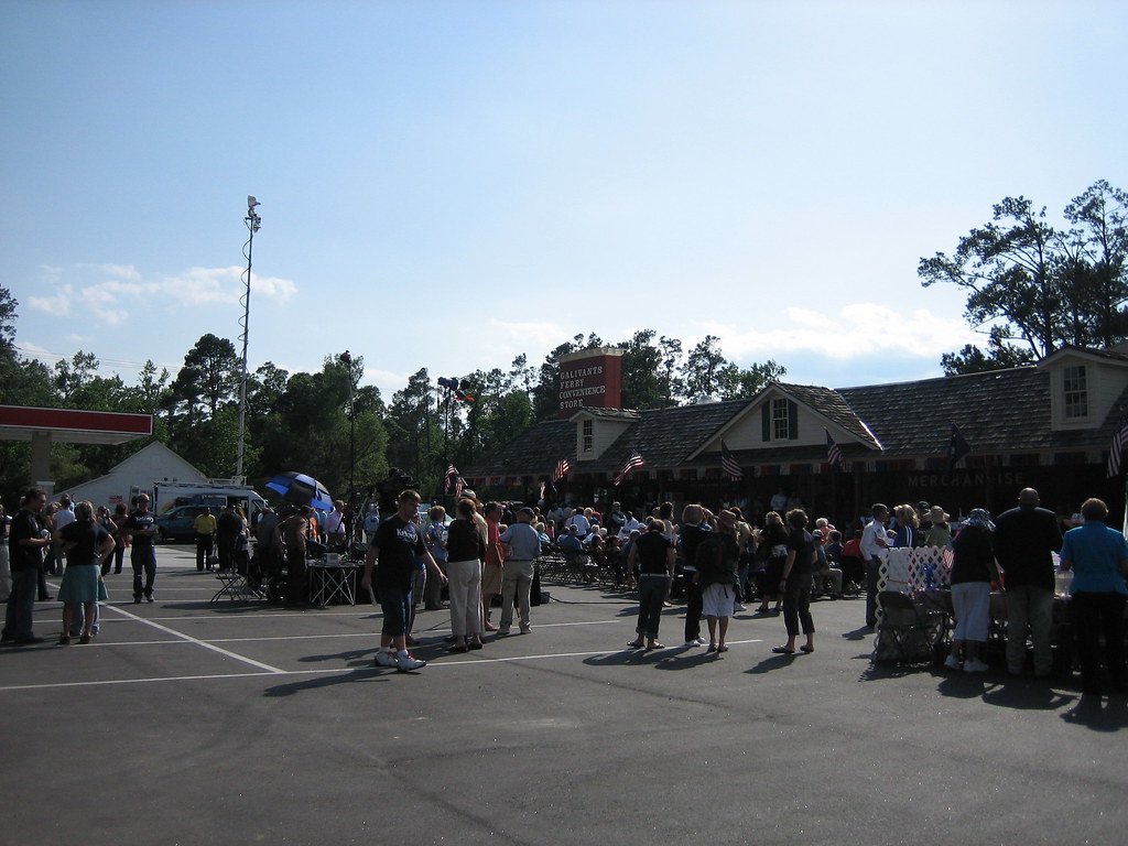 Galivants Ferry Stump 2008 colinrhagan Flickr