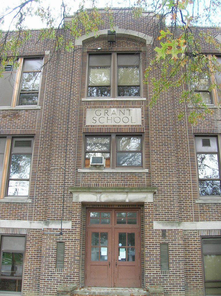 101808 Grant SchoolCuyahoga Falls, Ohio (9) Aaron Turner Flickr