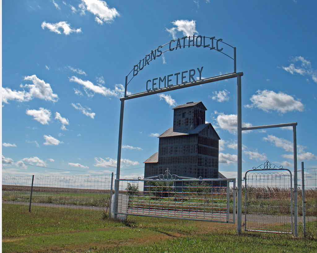 Burns Catholic Cemetery Tanya Impeartrice Flickr