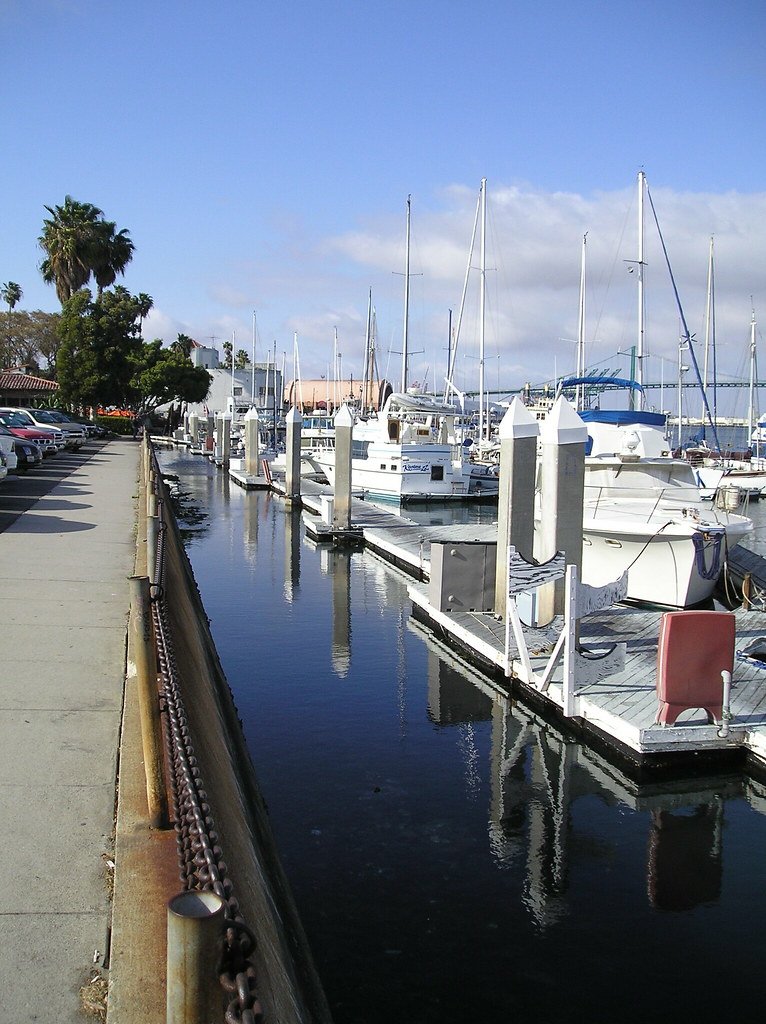 San Pedro harbor near Acupulco restaurant James Fujita Flickr