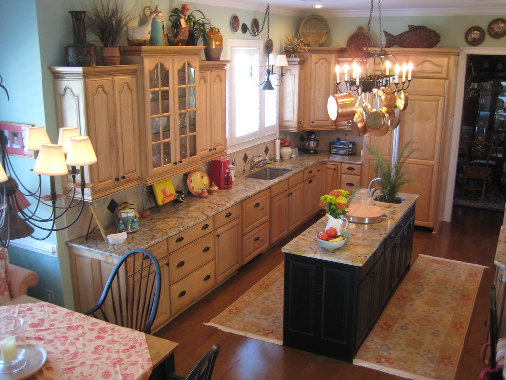 Comfortable Kitchen in Pawleys Island This easy to live in… Flickr