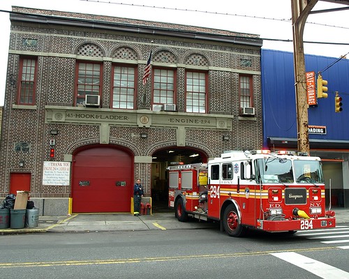E294 FDNY Firehouse Engine 294 & Ladder 143, Richmond Hill… | Flickr