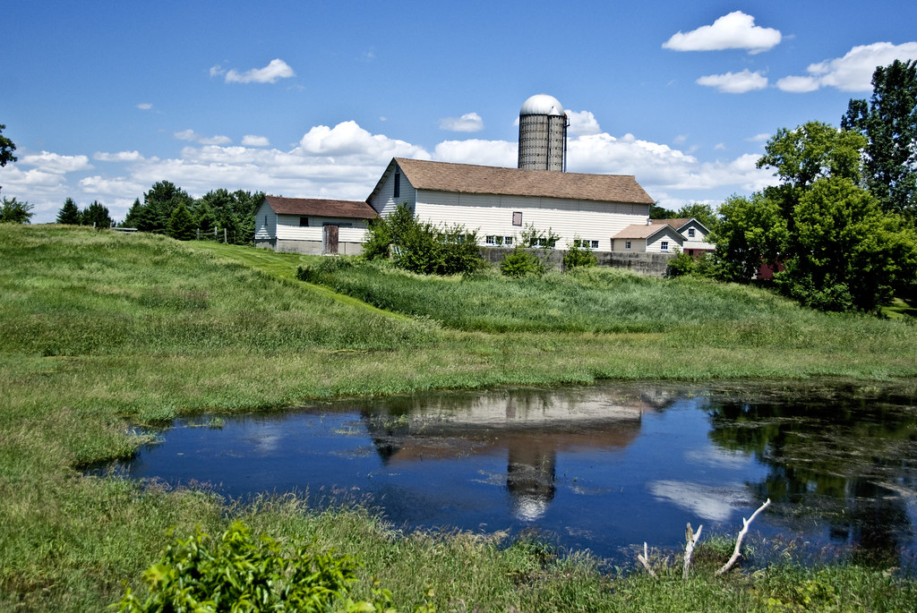 Farm on Streit Road A quiet spot in Hartland, Illinois. Ks of W
