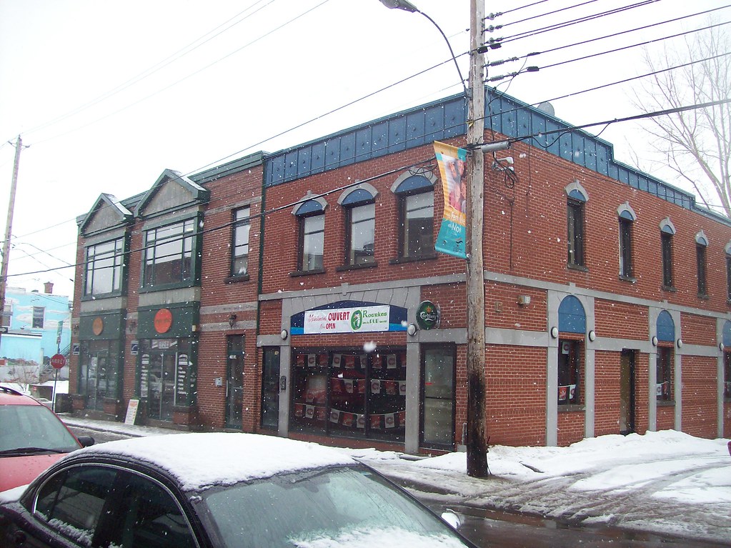 Sainte Anne de Bellevue Phoenix Bar, Arcade Basile, and O… Flickr