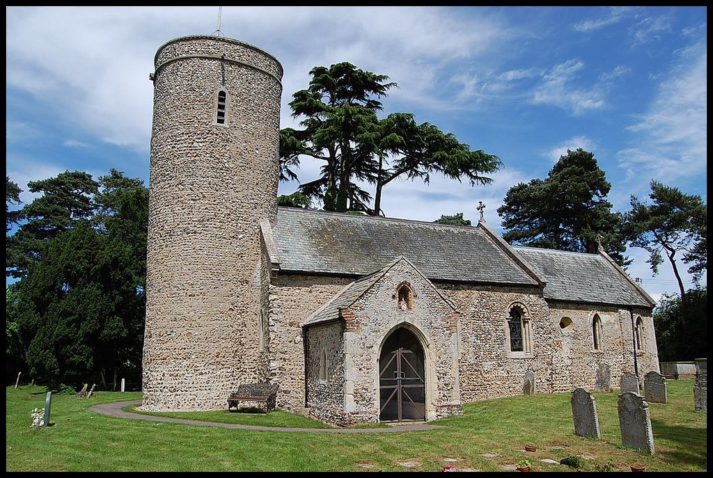 Flickriver Photoset 'Framingham Earl' by Cameron Self