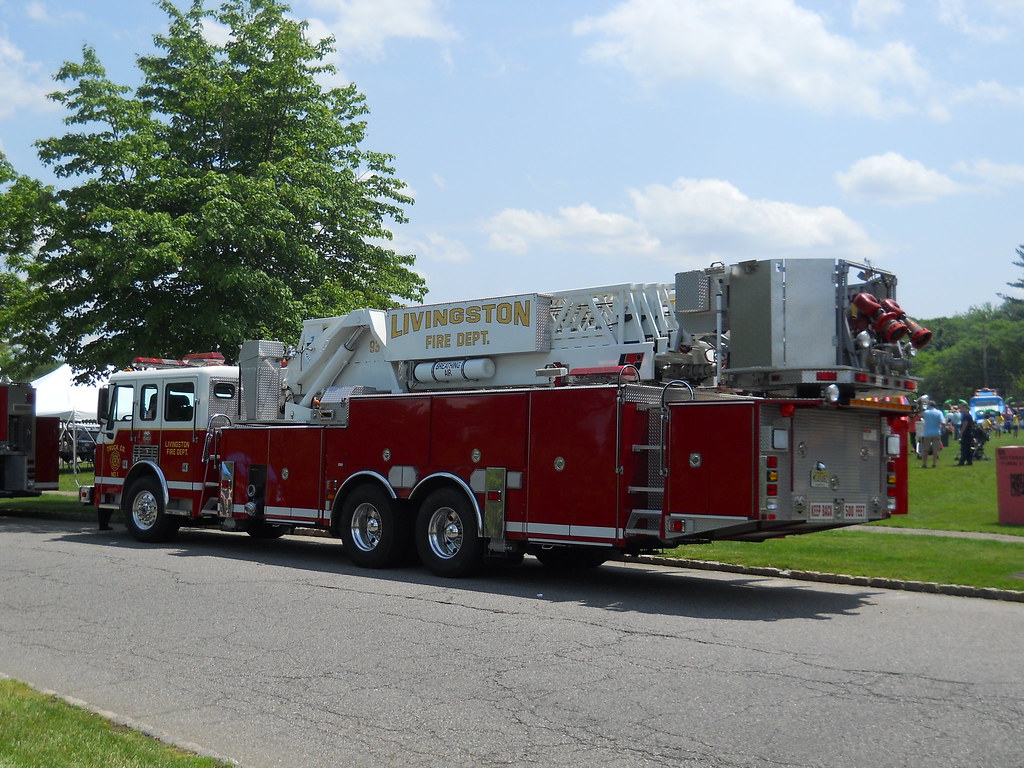 American Lafrance Tower/Ladder Livingston Fire Department … Flickr
