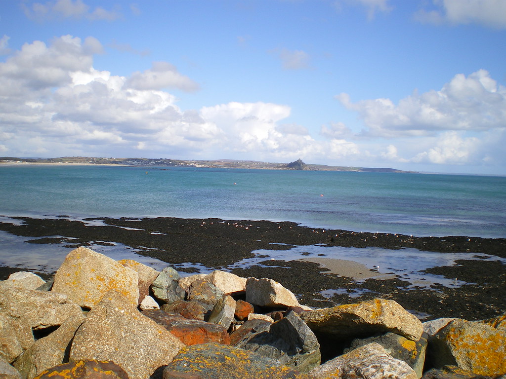 IMGP0092 Michael's Mount across the way, Penzance low ti… Flickr
