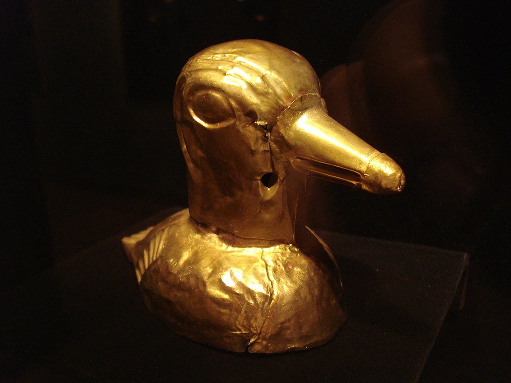 Pato de Oro / Gold Duck Sala de Oro. Museo Brüning. Lambay… Flickr