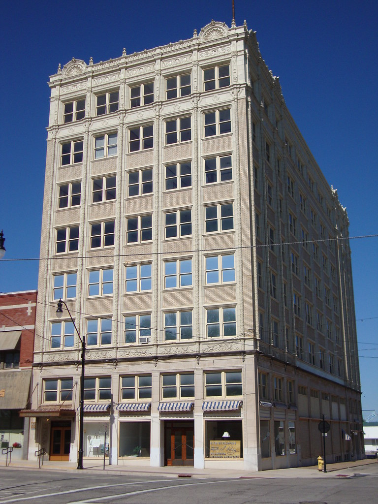 Commerce Building (Okmulgee, Oklahoma) Built in 192122, t… Flickr