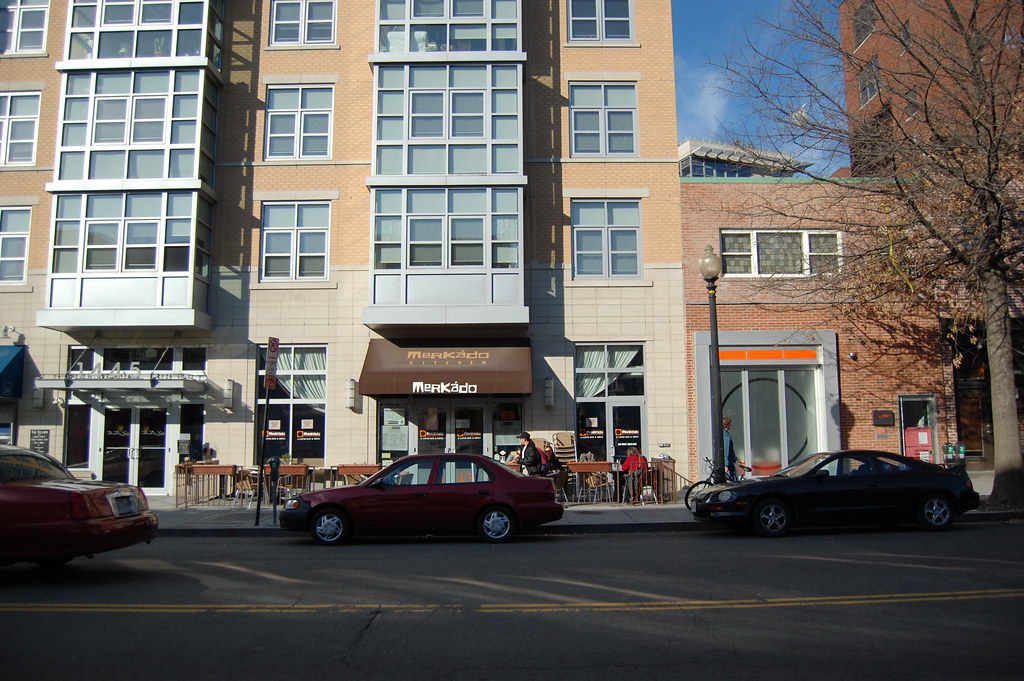 Logan Circle DC (16) IlonaB Flickr