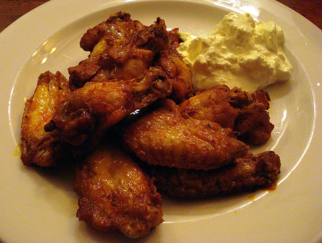 Spicy chicken wings at the Warwick Castle, Little Venice, … Flickr