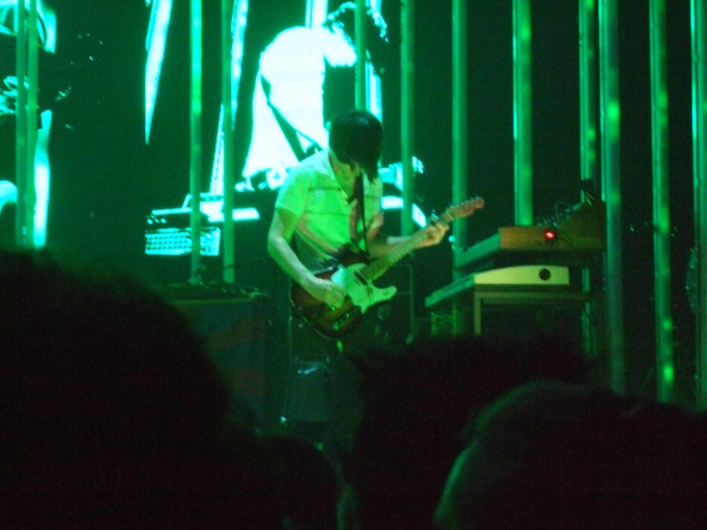 Jonny vert (Fake Plastic Trees) museicien Flickr