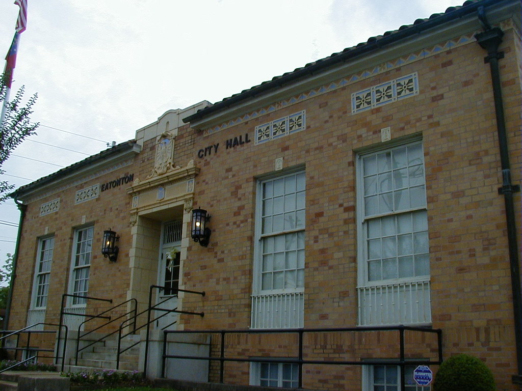Eatonton GA City Hall 1 Contributing Building Eatonton H… Flickr