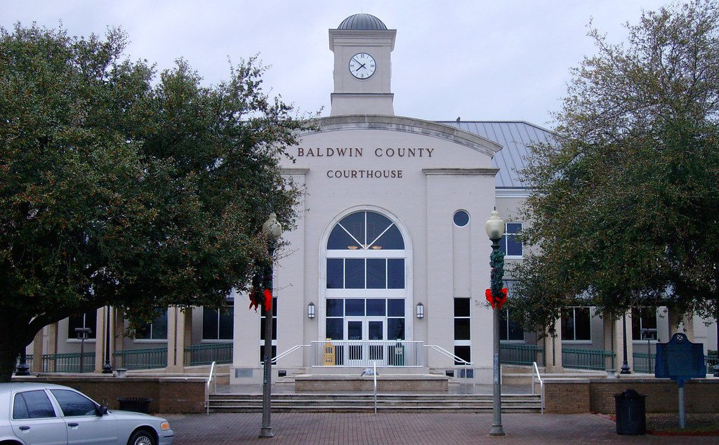 Baldwin County Courthouse (Bay Alabama) Built in … Flickr