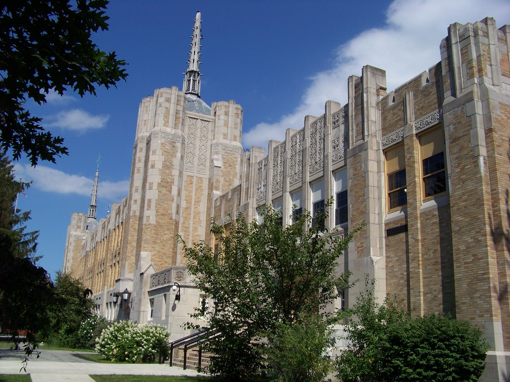 Former Middletown High School. This was the second High Sc… Flickr