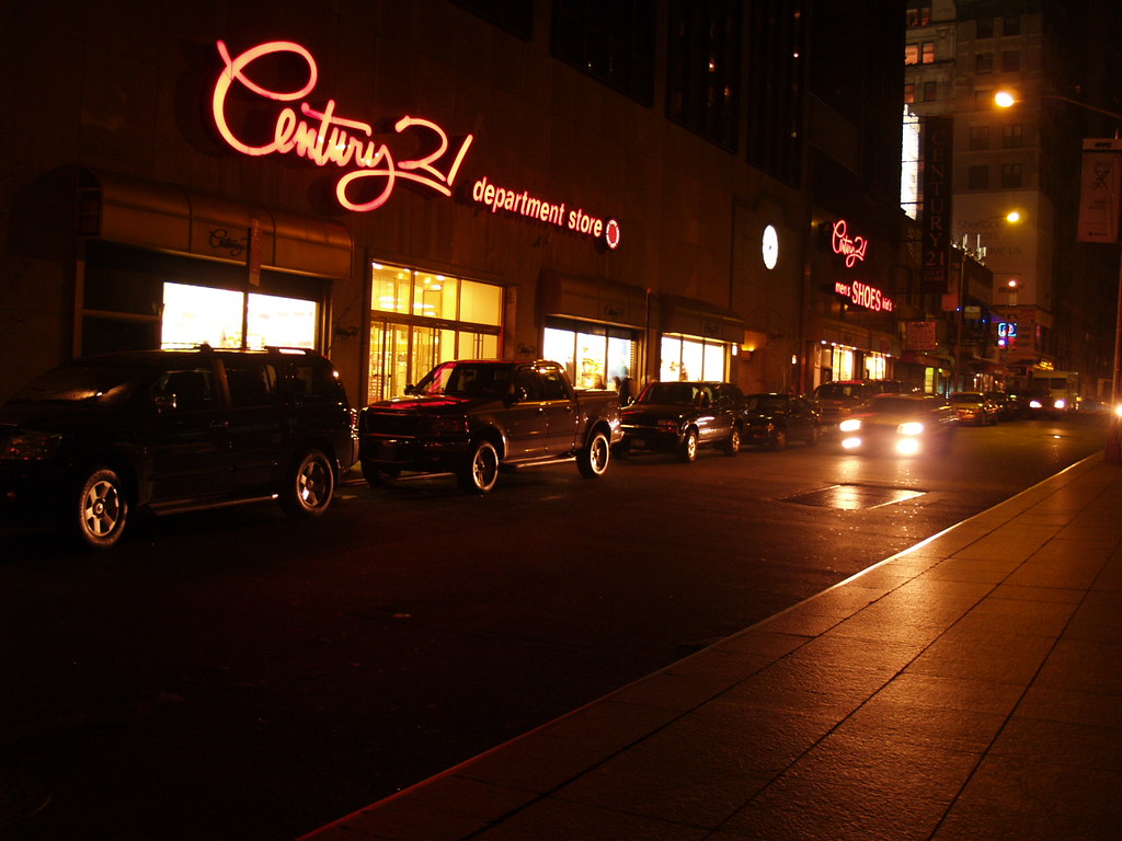 Century 21 Department Store, Manhattan 22 Cortlandt Street… Flickr