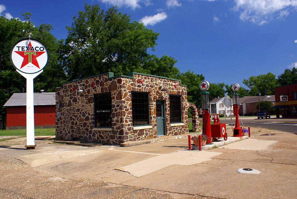 Old Texaco Station a photo on Flickriver