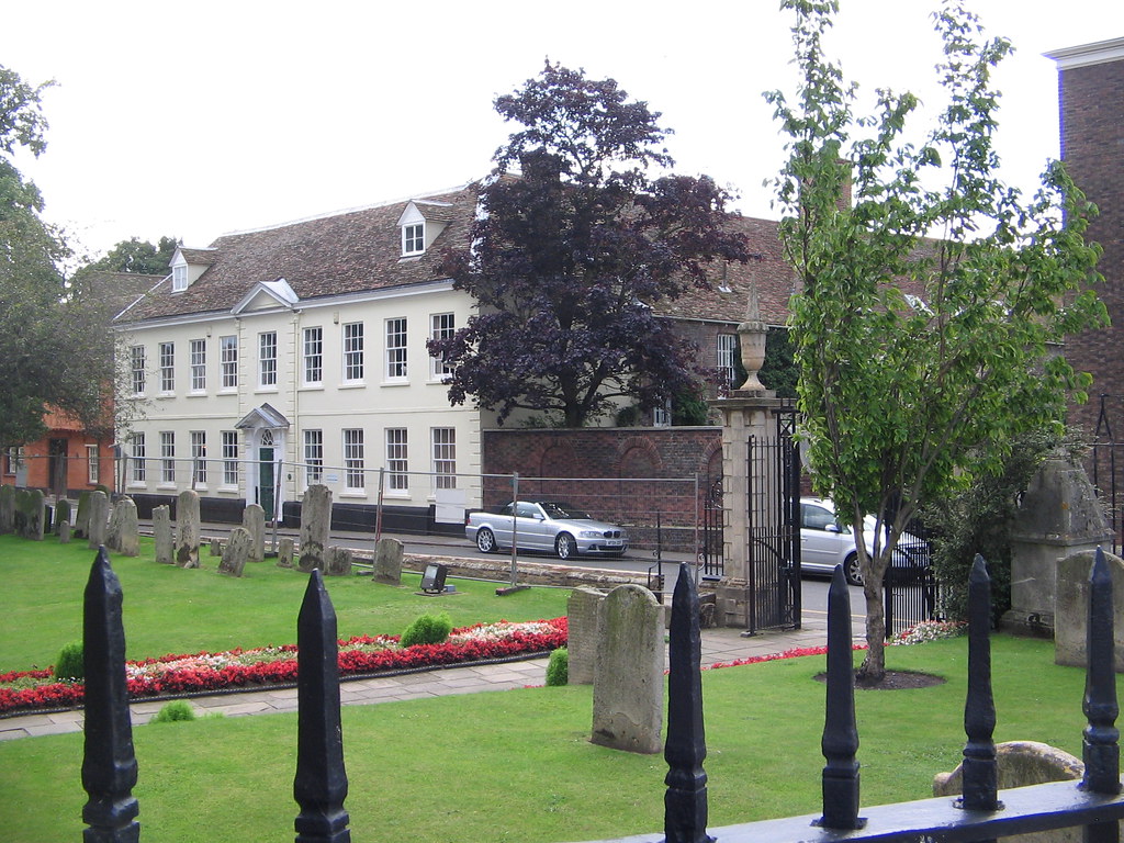 St Margaret's House, King's Lynn Dogfael Flickr