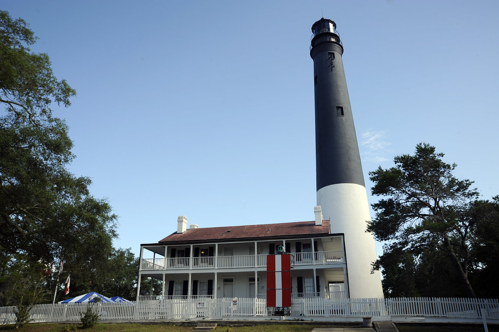 Pensacola Lighthouse PENSACOLA, Fla. The Coast Guard re… Flickr