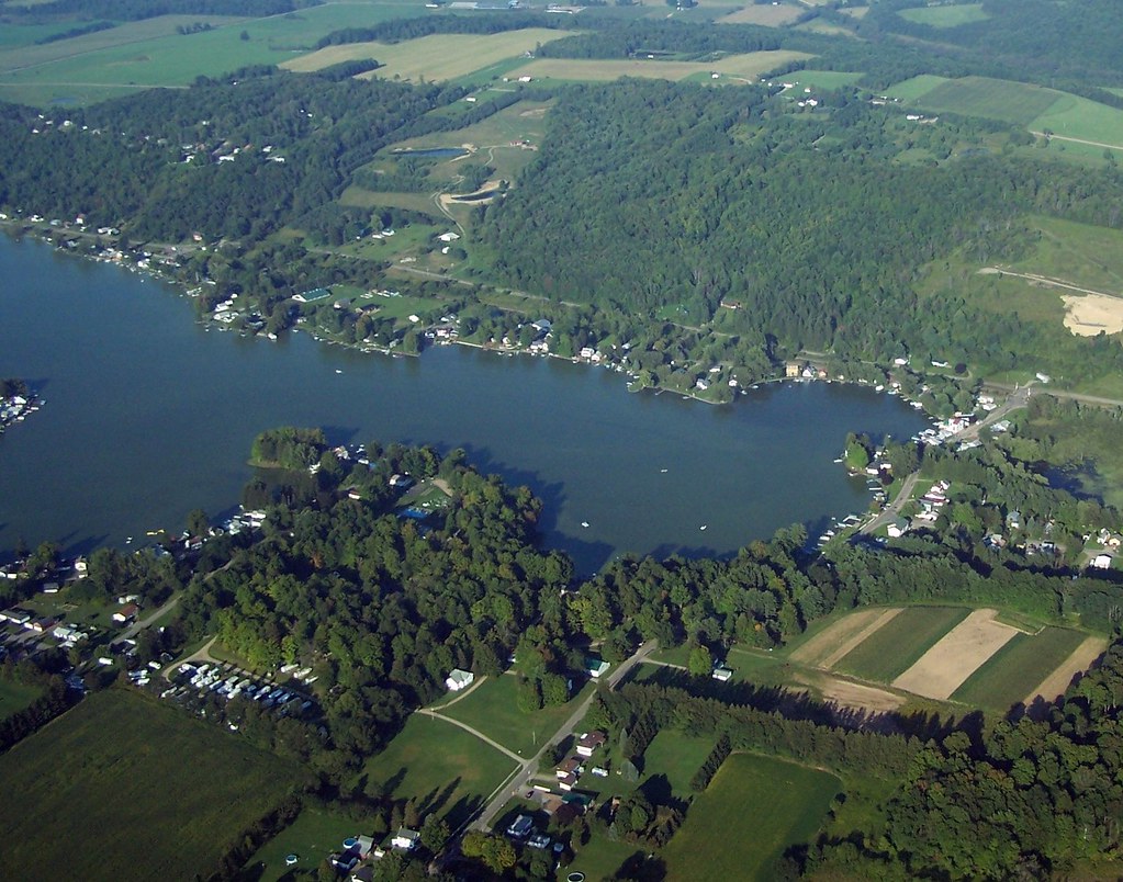 South end of Lime Lake dgdubya Flickr