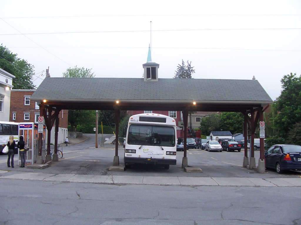 CITVR / Transdev Limocar 683303 StHyacinthe Bus Termi… Flickr