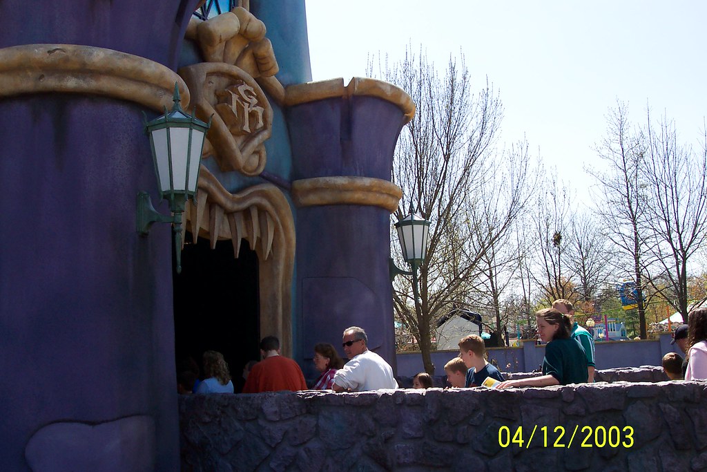 Kings Island Scooby Doo and the Haunted Castle David Bowers Flickr