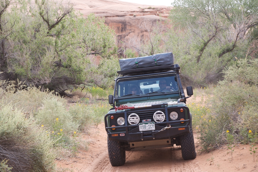 Land Rovers on the Hole in the Rock trail, Utah Hole in th… Flickr
