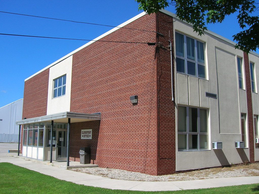 0708 Edgerton Public SchoolEdgerton, Ohio (10) Aaron Turner Flickr