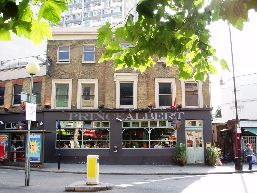 Prince Albert, Notting Hill, W11 A pleasant pub just near … Flickr
