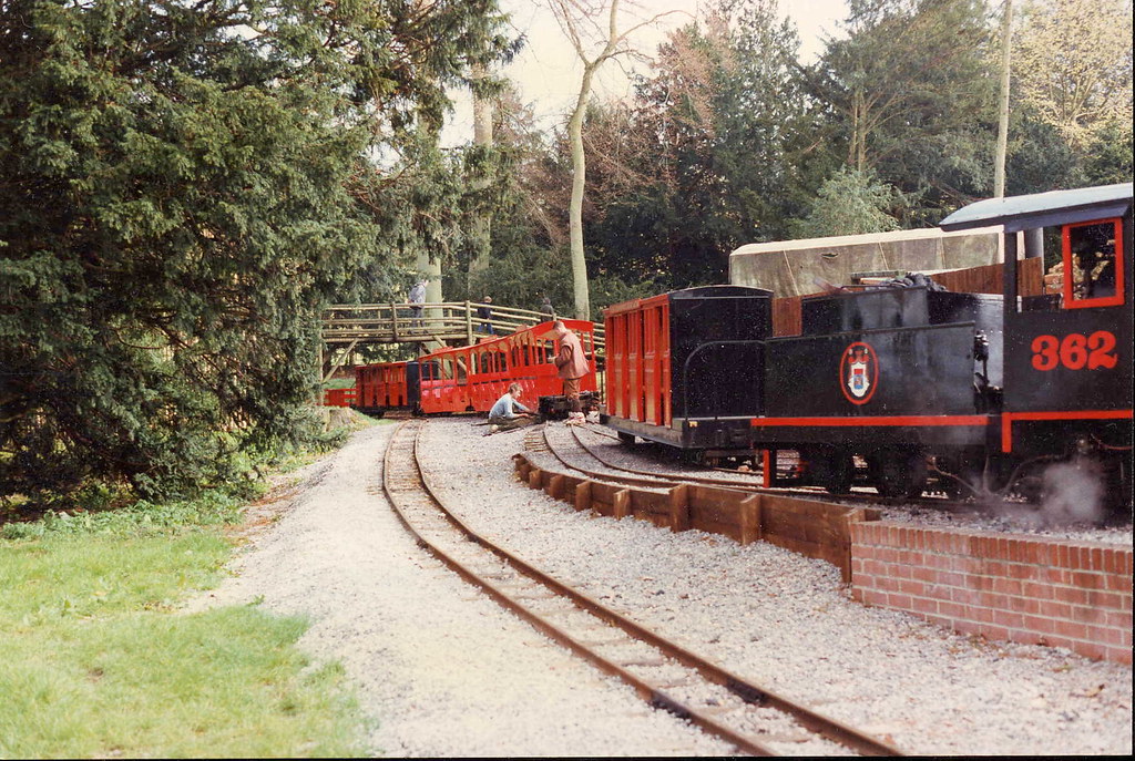Littlecote House Railway 1990 The 15" gauge Littlecote Hou… Flickr