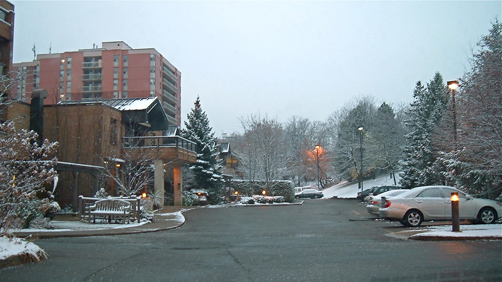 Macklin st., Hamilton, ON Frank Hilzerman Flickr