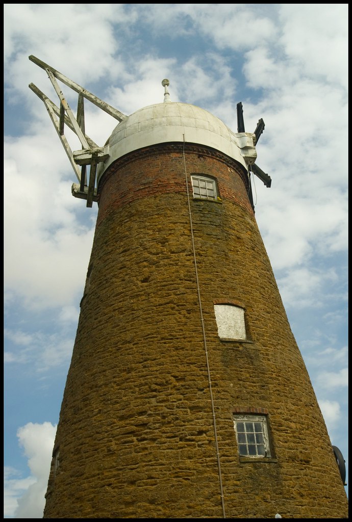 Wymondham, Leicestershire The windmill was built in 1814 a… Flickr